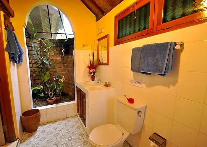 Puri Lumbung Restaurant & Aldeamento Turístico 2*