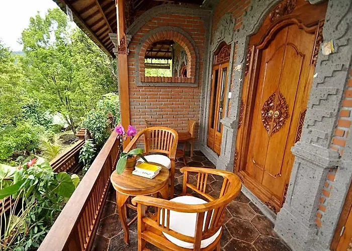 Puri Lumbung Restaurant & Holiday park 2*
