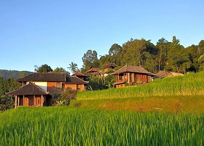 Holiday park Puri Lumbung Restaurant & Munduk (Bali)